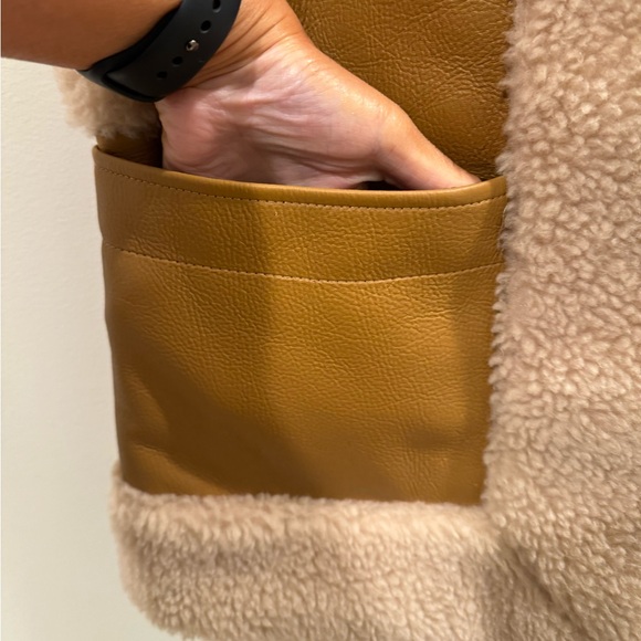 A.L.C. Sutton Faux Shearling Vest S - Picture 4 of 9